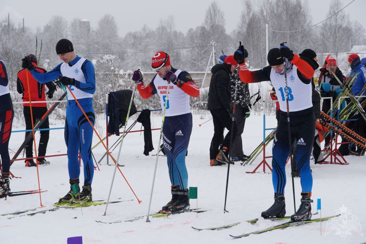 Сотрудники ОМОН «Варяг» одержали победу в Чемпионате Новгородского регионального отделения «Динамо» по лыжным гонкам