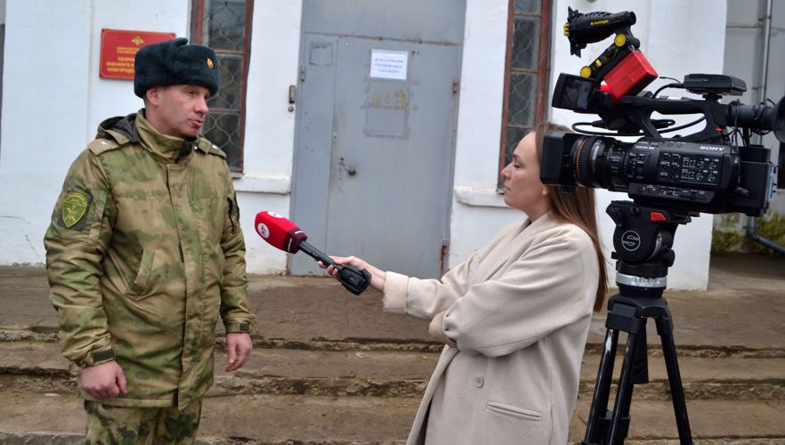 Новгородские  юноши отправились служить  в Северо-Западный округ Росгвардии