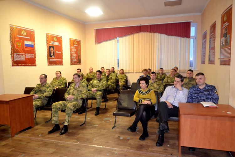 Новгородские росгвардейцы провели  комплекс мероприятий по сплочению воинских и служебных коллективов