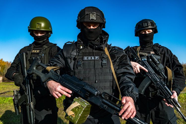 Новгородский СОБР «Рубин» Росгвардии отмечает  30-летие образования