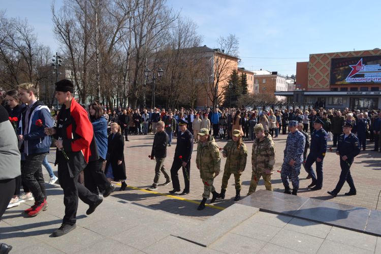 Новгородские росгвардейцы  приняли участие в выставке, посвященной подвигам героев специальной военной операции