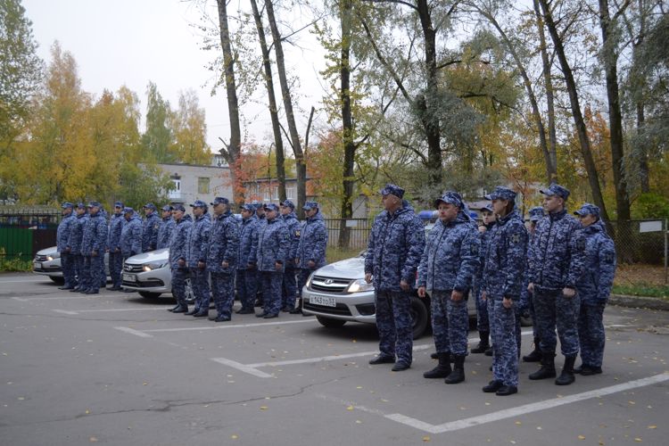 Ежесуточно более 30 экипажей вневедомственной охраны Росгвардии обеспечивают безопасность в регионе