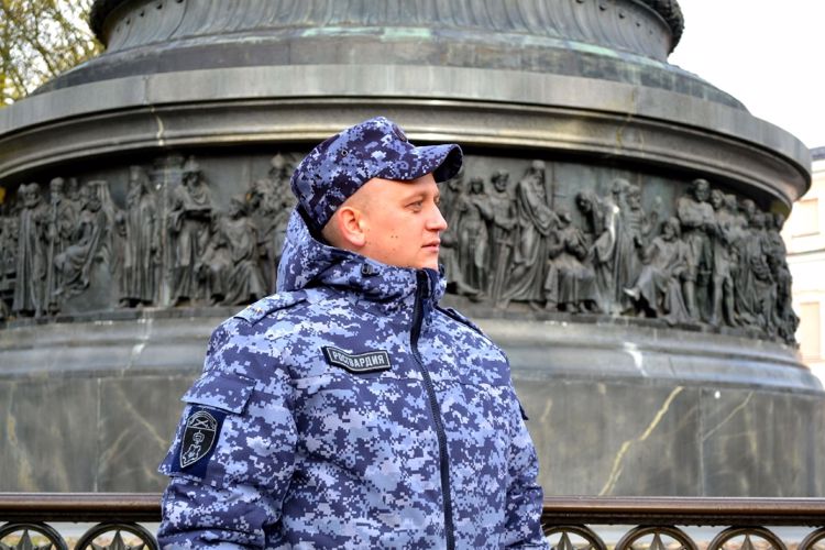Ежесуточно более 30 экипажей вневедомственной охраны Росгвардии обеспечивают безопасность в регионе