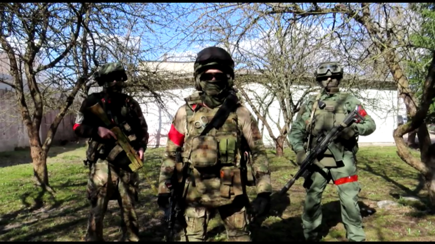 Новгородские росгвардейцы поблагодарили школьников за письма поддержки 