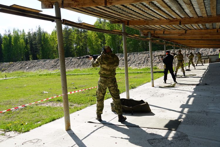Новгородские росгвардейцы заняли второе место на чемпионате Северо-Западного округа Росгвардии по стрельбе