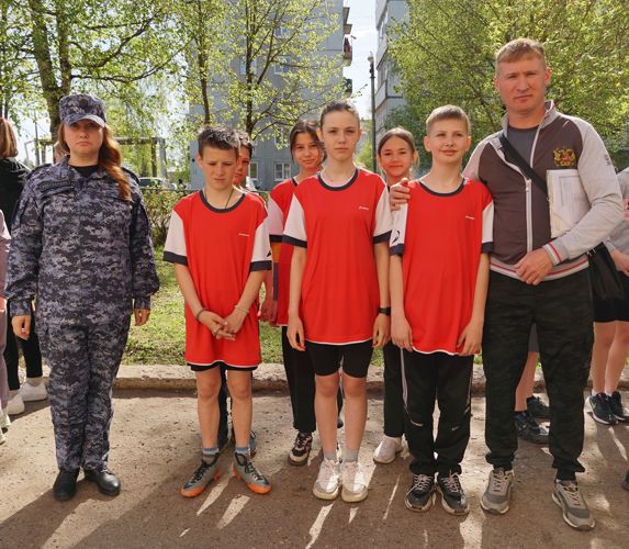 Учащиеся подшефного класса Росгвардии приняли участие в спортивных соревнованиях