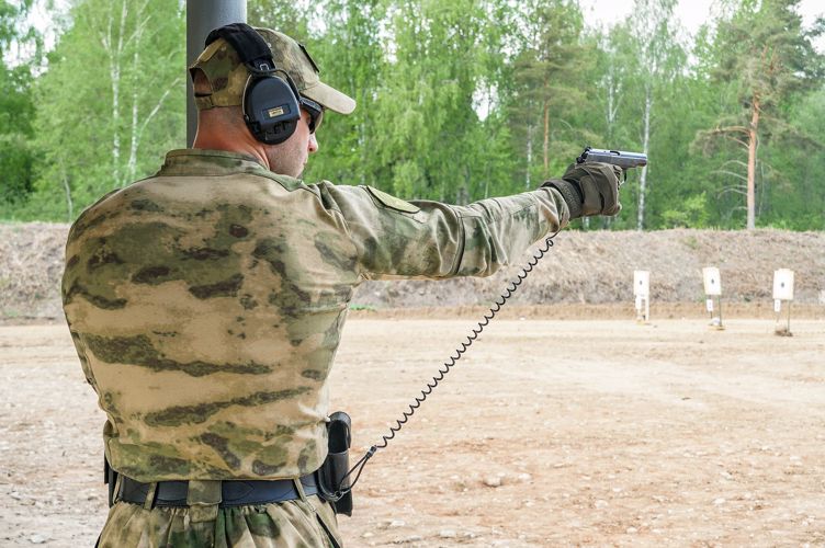 Новгородские росгвардейцы заняли призовые места на чемпионате регионального ВФСО «Динамо» по стрельбе 