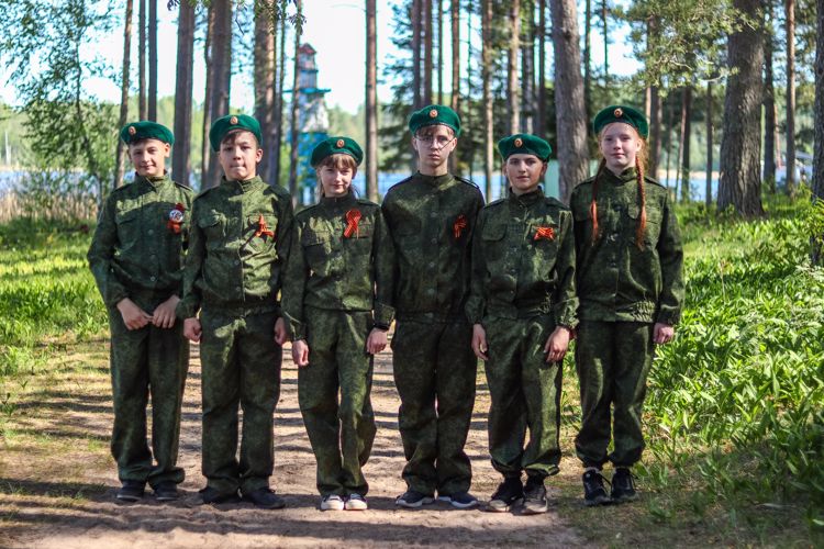 Новгородские росгвардейцы провели соревнования по военно-прикладной подготовке