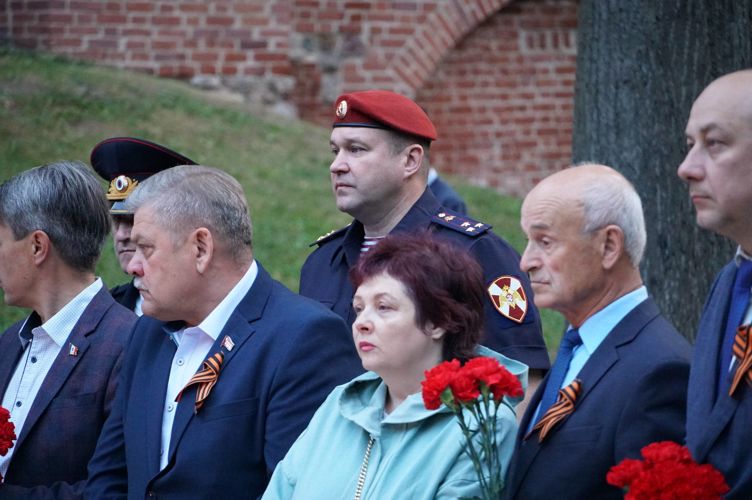 Новгородские росгвардейцы присоединились к  всероссийской акции «Свеча памяти»