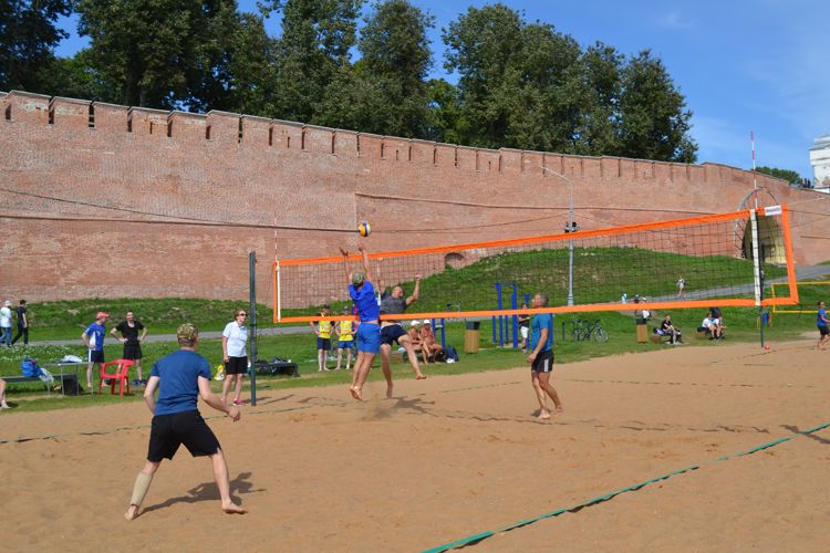 Новгородские росгвардейцы стали призерами чемпионата по пляжному волейболу