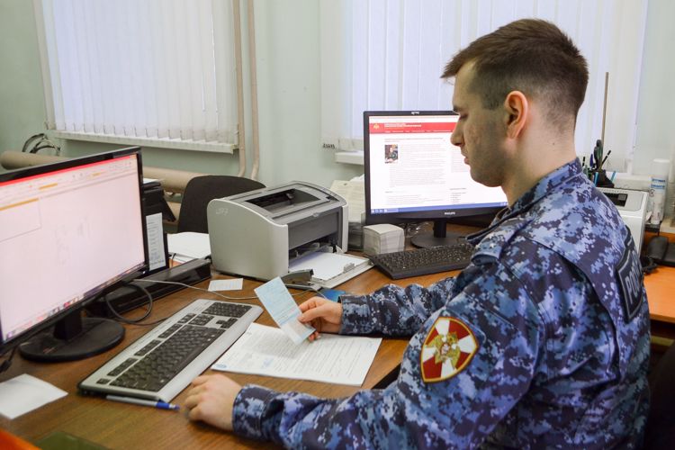 В Новгородской области подразделения лицензионно-разрешительной работы  Росгвардии  подвели итоги работы за 8 месяцев   2023 года