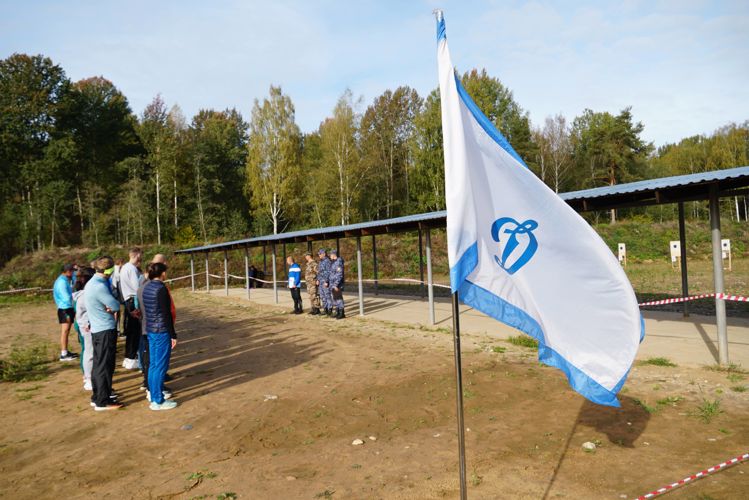 Новгородские росгвардейцы успешно выступили на чемпионате регионального ВФСО «Динамо» по служебному биатлону