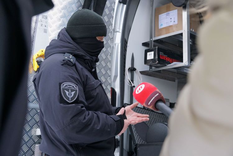 Сегодня отмечается 35 годовщина со дня образования ОМОН   