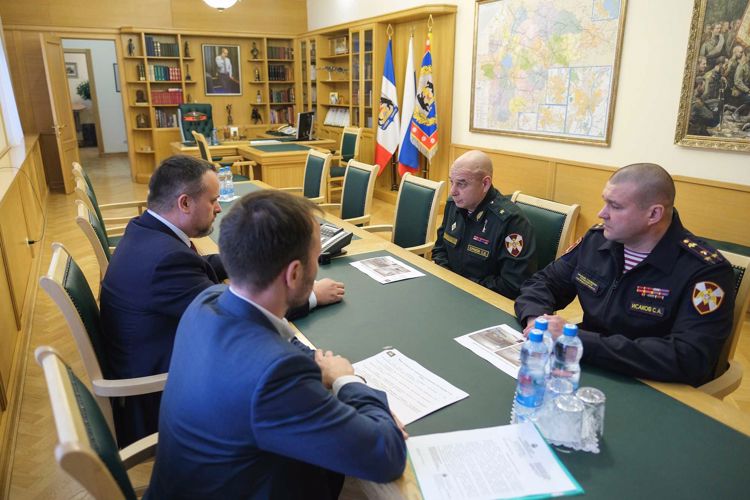 Командующий Северо-Западным округом Росгвардии проверил готовность вверенных ему подразделений в Новгородской области