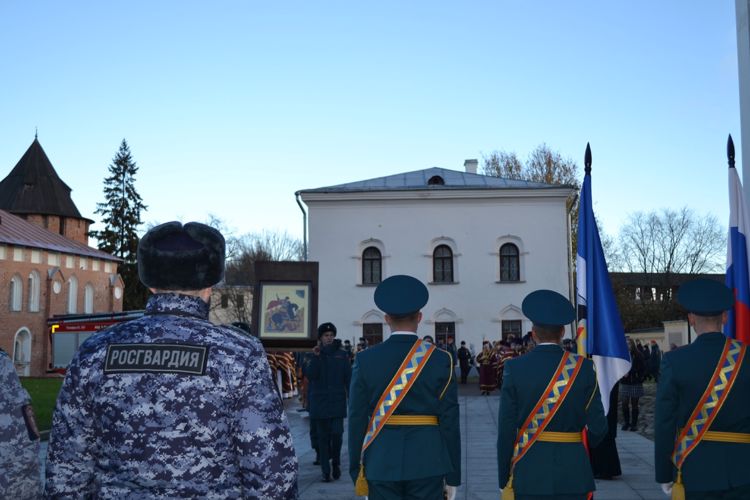 Новгородские росгвардейцы  осуществили охрану общественного порядка и обеспечили безопасность во время церемонии прибытия святых мощей Георгия Победоносца