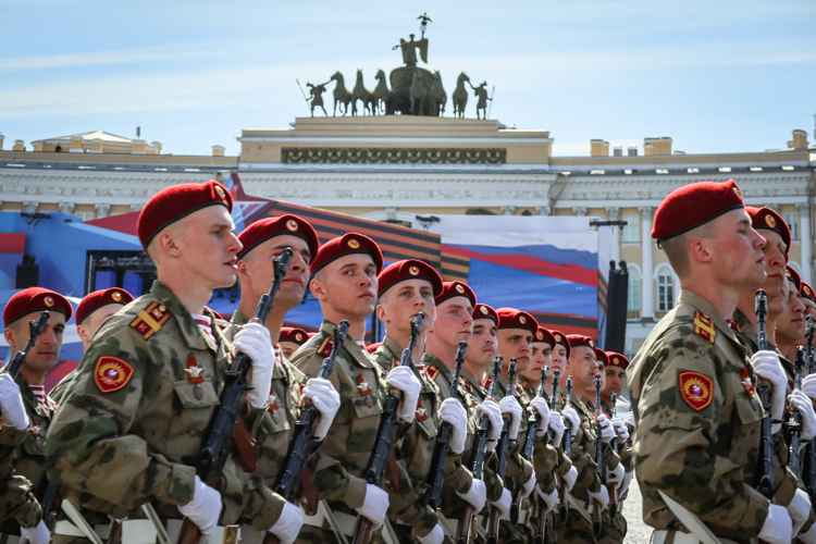 Молодёжь Новгородской области приглашают на обучение в Санкт-Петербургскую Академию Росгвардии  