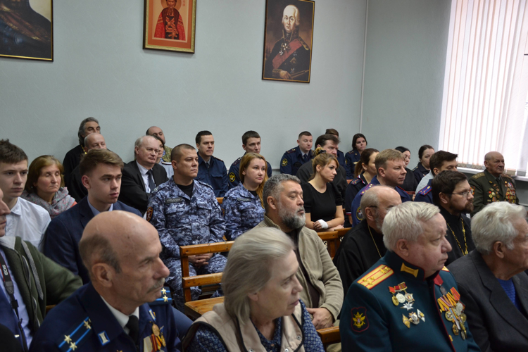 Новгородские росгвардейцы приняли участие в открытии Знаменских образовательных чтений 