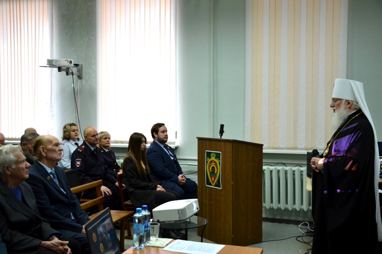 Новгородские росгвардейцы приняли участие в открытии Знаменских образовательных чтений 