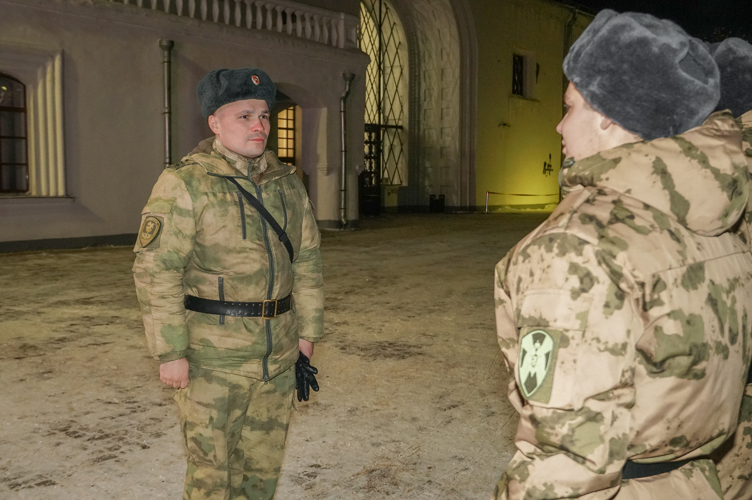 Новгородские юноши отправились служить в Северо-Западный округ Росгвардии