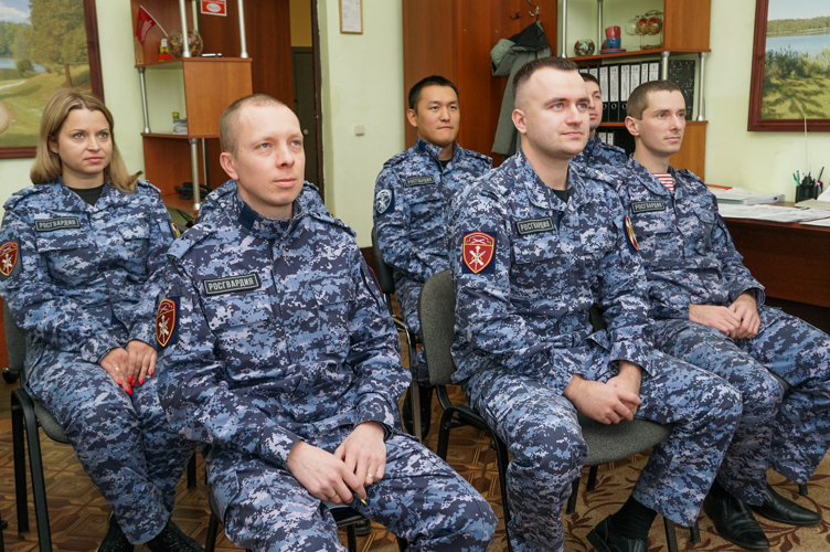 В региональном управлении Росгвардии для личного состава была организована трансляция пресс-конференции с главой государства
