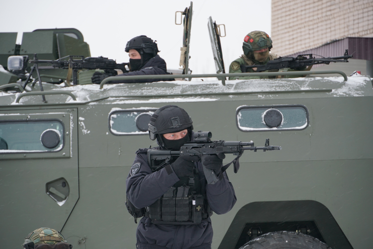 В Новгородской области начался зимний период подготовки росгвардейцев
