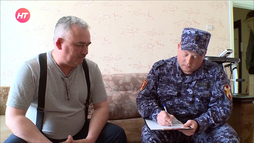 Телесюжет о проверке оружия у граждан новгородскими росгвардейцами (ЦЛРР) вышел в программе "Новости дня" на Новгородском областном телевидении  16 июня 2023 года