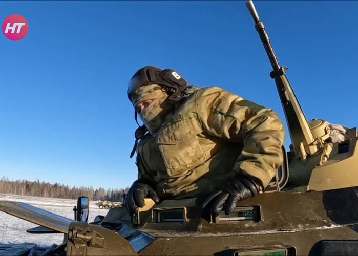 Телесюжет в программе "Новость часа" на Новгородском областном телевидении от 28 февраля 2024 года о проведении стрельб среди спецподразделений СЗО ВНГ РФ 