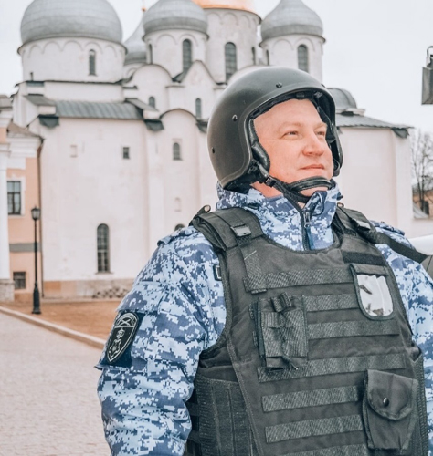 Новгородские росгвардейцы задержали гражданина, совершившего кражу