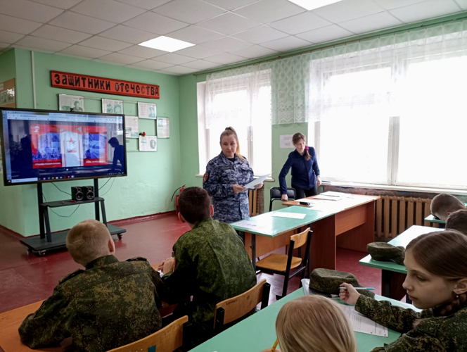 Новгородские кадеты Росгвардии  впервые приняли участие в «Диктанте Победы»
