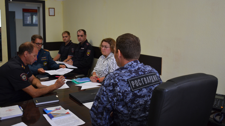 Новгородская Росгвардия, МЧС, УМВД взаимодействуют по вопросам гражданской обороны