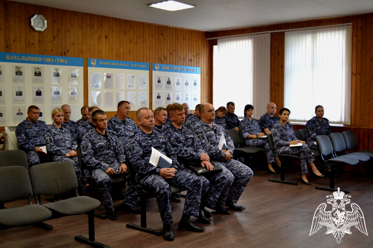 В отделе вневедомственной охраны Росгвардии по Новгородской области подвели итоги служебной деятельности за 8 месяцев 2024 года