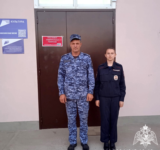 Новгородские росгвардейцы обеспечивали общественный порядок во время проведения Единого дня голосования