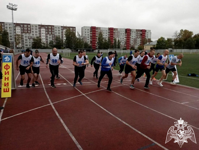 Новгородские росгвардейцы завоевали  «золото»  и «бронзу» на  чемпионате по легкоатлетическому кроссу