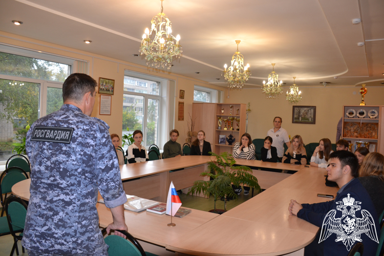 Новгородские росгвардейцы продолжают рассказывать о ведомственных ВУЗах