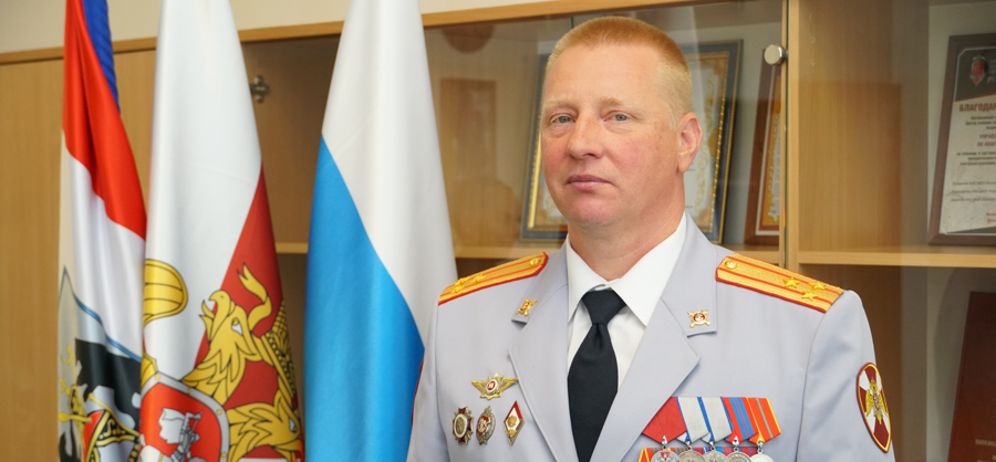 Поздравление    врио начальника Управления Росгвардии по Новгородской области полковника полиции Игоря Шулико с Днем образования подразделений вневедомственной охраны  Росгвардии!