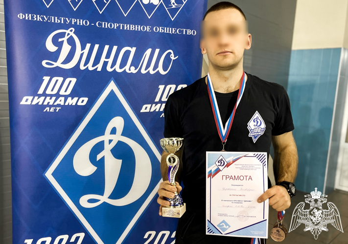 Новгородские росгвардейцы стали призерами в региональных  соревнованиях по плаванию 