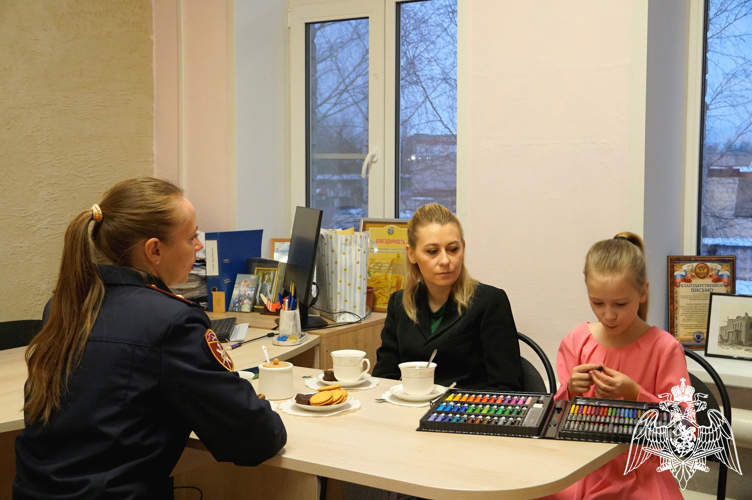 Начальник Управления Росгвардии по Новгородской области принял участие  в благотворительной акции «Ёлка желаний»