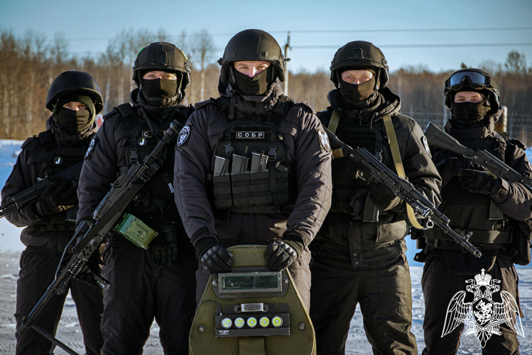 Сотрудники новгородского СОБР Росгвардии подвели итоги работы за 12 месяцев 2024 года