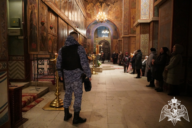Более 60 новгородских  росгвардейцев  обеспечат  правопорядок  во время празднования Крещения Господня