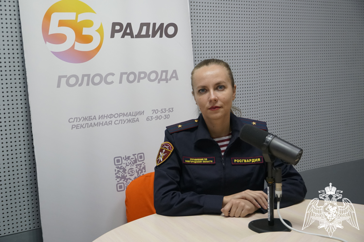 Пресс-служба Управления Росгвардии по Новгородской области отмечает профессиональный праздник