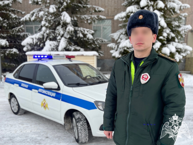 Военнослужащие и ветераны военной автомобильной инспекции Росгвардии отмечают 29 годовщину со дня образования 
