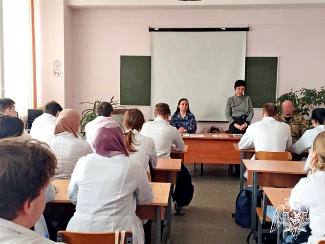 Новгородские росгвардейцы рассказали молодежи о преимуществах службы в Росгвардии