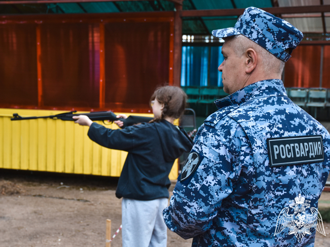 Новгородские росгвардейцы принимают участие в проведении военно-патриотической игры «Зарница 2.0»