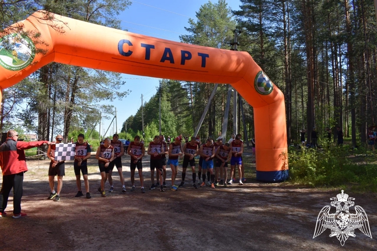 В Республике Коми завершился чемпионат Северо-Западного округа Росгвардии по служебному биатлону, посвященный памяти Алексея Опацкого и Михаила Ребенок и чемпионат по легкоатлетическому кроссу