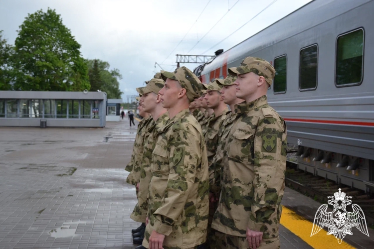 Более 30 новгородских  юношей отправились  служить  в Северо-Западный округ Росгвардии