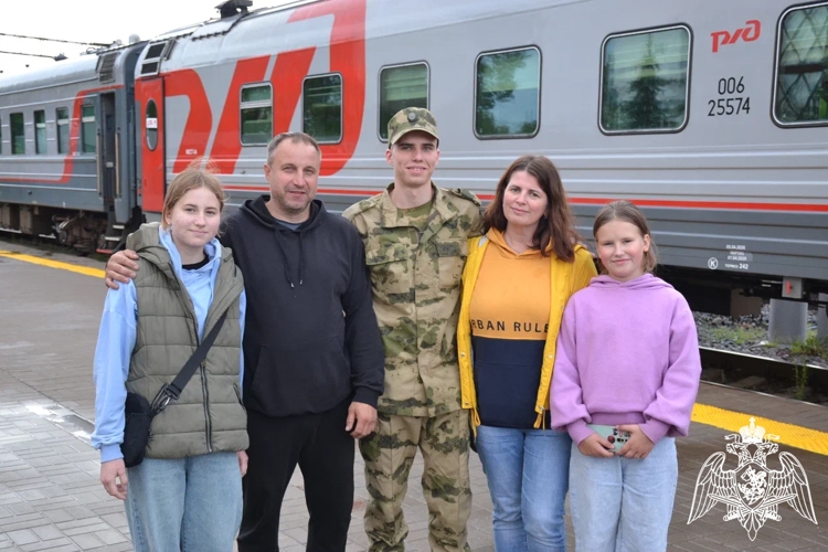 Более 30 новгородских  юношей отправились  служить  в Северо-Западный округ Росгвардии