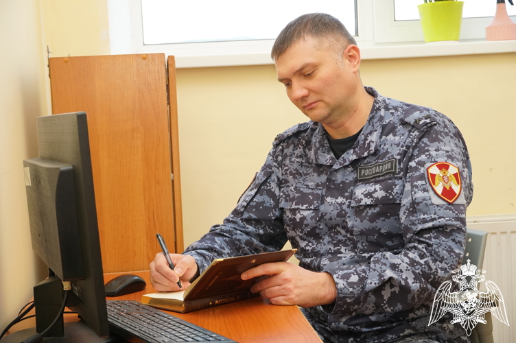 Новгородские росгвардейцы подвели итоги деятельности подразделений госконтроля за 7 месяцев 2025 года