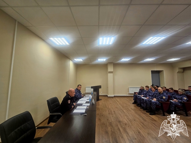 В Центре лицензионно-разрешительной работы Управления Росгвардии по Новгородской области  подведены результаты работы за 9 месяцев 2025 года