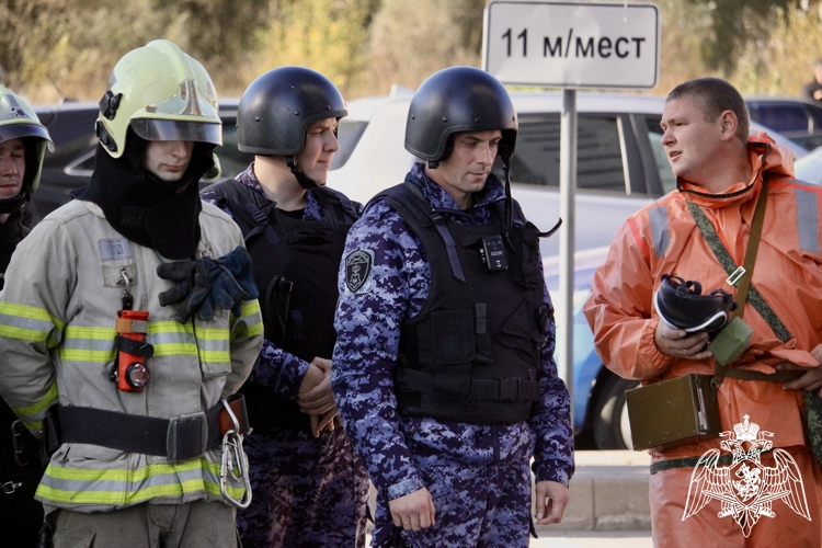 Новгородские росгвардейцы приняли участие во всероссийской штабной тренировке по гражданской обороне