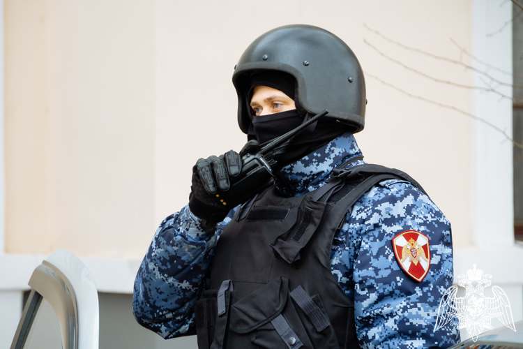 Ежесуточно более 30 экипажей вневедомственной охраны Росгвардии обеспечивают безопасность в регионе